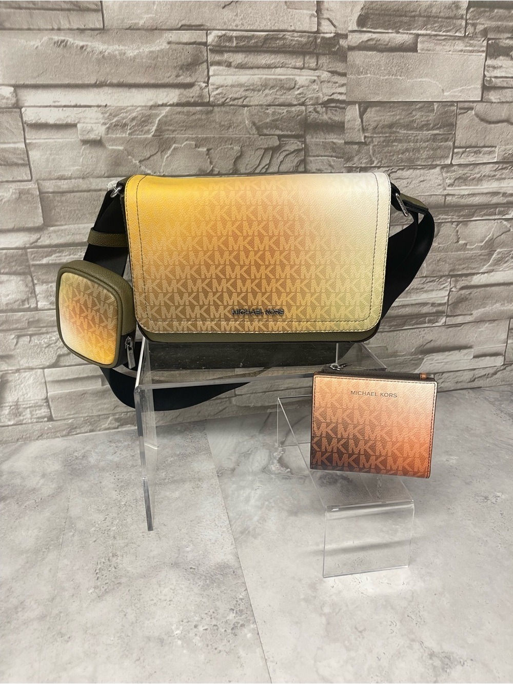 Michael Kors Cooper Mini Flap Crossboy With Pouch & Wallet Olive Ombre